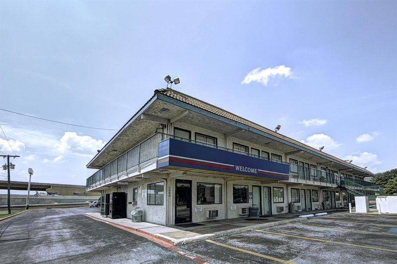 Motel 6-North Richland Hills, Tx Bagian luar foto