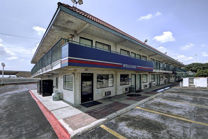 Motel 6-North Richland Hills, Tx Bagian luar foto